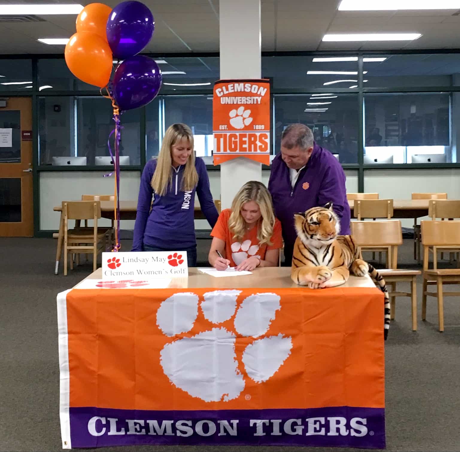 Lindsay May signs with Clemson
